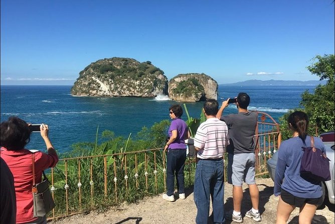 1 to 6 Passengers Vallarta Private City Tour - Los Arcos and Mismaloya in quick succession