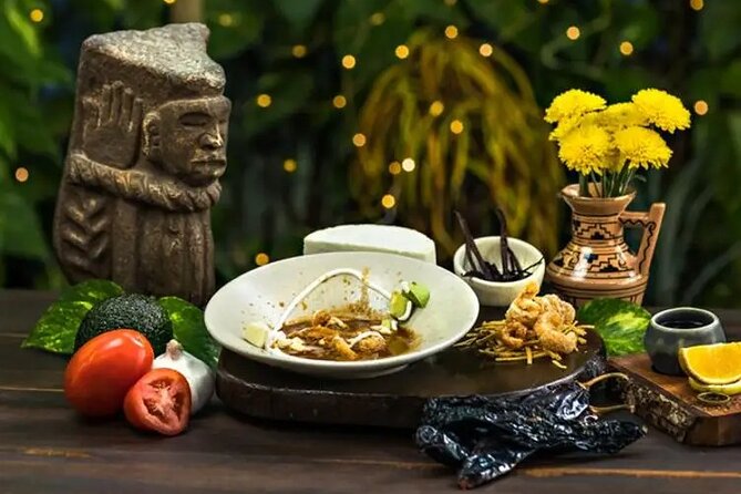 10 Experiences Tour: A Culinary Journey Through Mexico - Why the small group matters