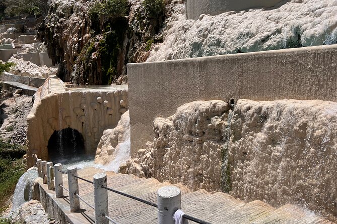 100% private tour to hotsprings Tolantongo from Mexico city - Grotto section: warm water beneath a waterfall