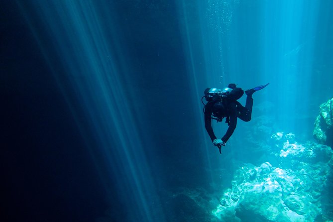 2 cenote divings (including one deep diving) for advanced divers in Tulum - Gear, visibility, and comfort