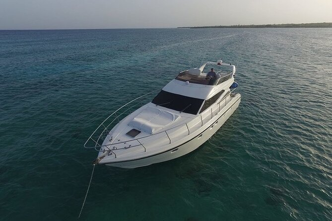 2 Hour Sunset - 47' Azimut, Tulum, Playa del Carmen, Riviera Maya - Food on board: a full Mexican-style meal