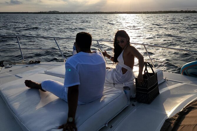 2 Hour Sunset - 47' Azimut, Tulum, Playa del Carmen, Riviera Maya - The open bar and the rules that come with it