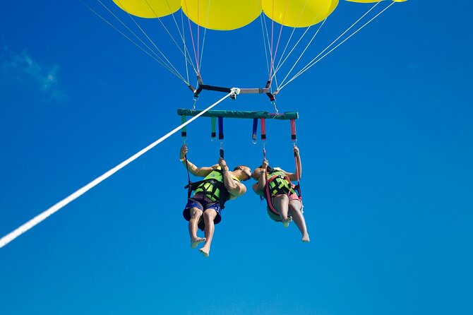 2 in 1 Parasail Cancun and Jet ski - Two Cancun thrills in one short outing