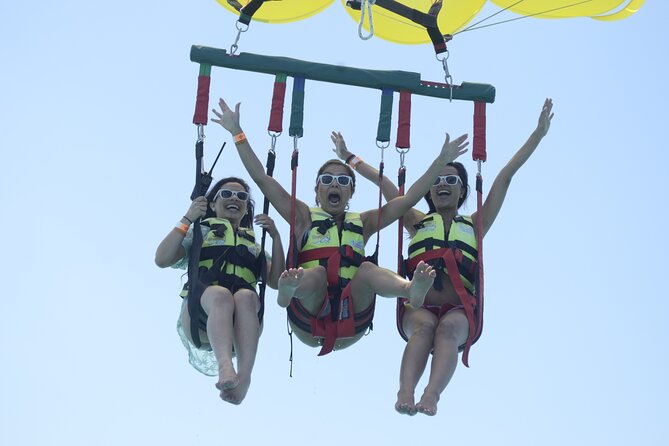 2 in 1 Parasail Cancun and Jet ski - Playa Tortugas is the launch point