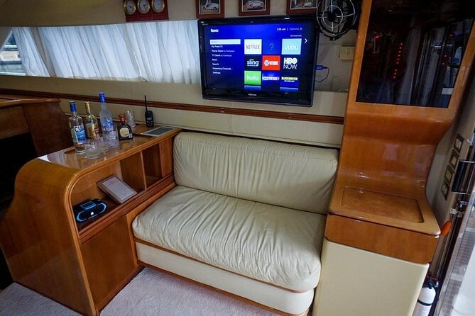 3 Hour Xpu-Ha - 47' Azimut, Tulum, Playa del Carmen, Riviera Maya - Paddle boards and a sheltered-water option