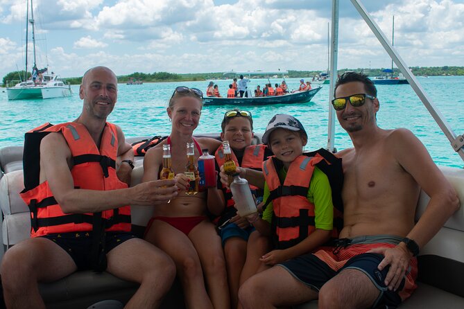 3 hr Pontoon Tour with access to Beach Club and Free Kayaks - Beach Club access and the free kayaks