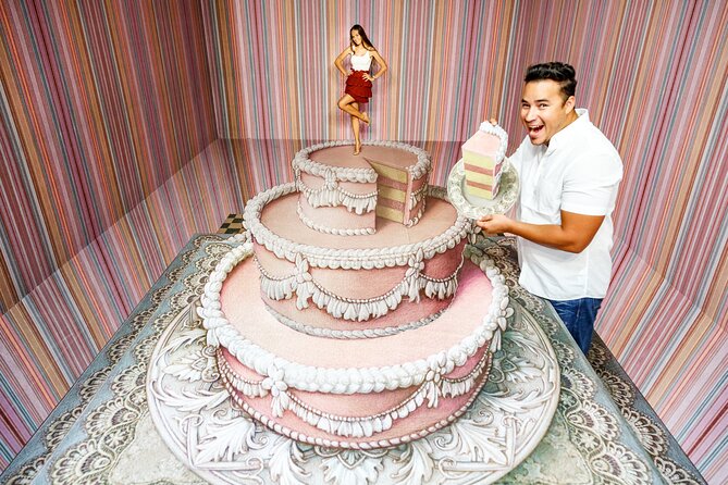 3D Museum of Wonders Admission Ticket - Staff assistance can change the whole visit