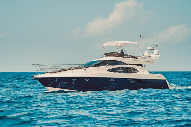 4 Hour 50' Azimut Yacht All-Inclusive in Tulum & Playa del Carmen - From Puerto Aventuras to open water