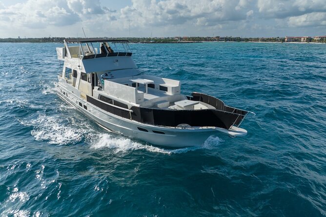 4 Hour - 72' Bruce Roberts, Tulum, Playa del Carmen, Riviera Maya - Booking, weather, and cancellation details