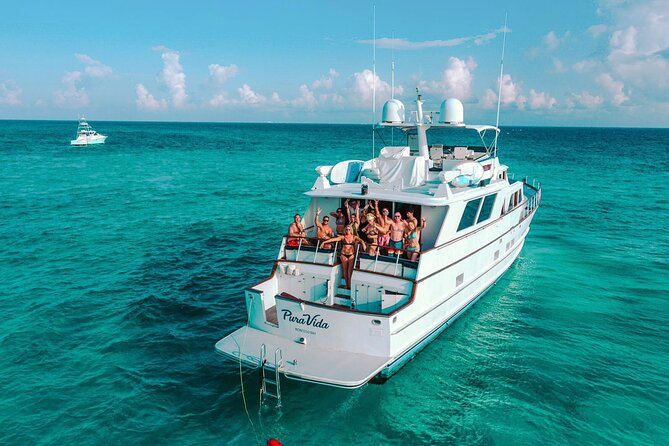 4 Hour - 80' Burger, Tulum, Playa del Carmen, Riviera Maya - Why this private yacht charter works best for groups