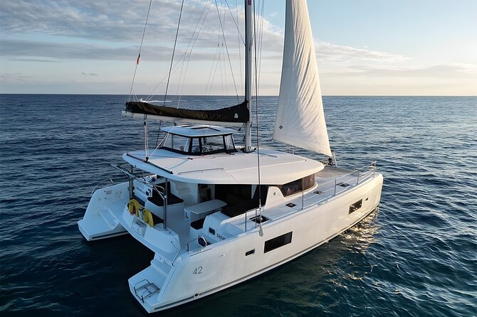 4 Hour Catamaran Experience in a Private 42' Lagoon - Crew service and the feel on board