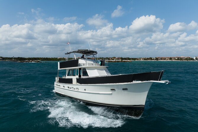 4 Hours - 53' Hatteras - Tulum, Playa Del Carmen, Riviera Maya - Leaving from Puerto Aventuras