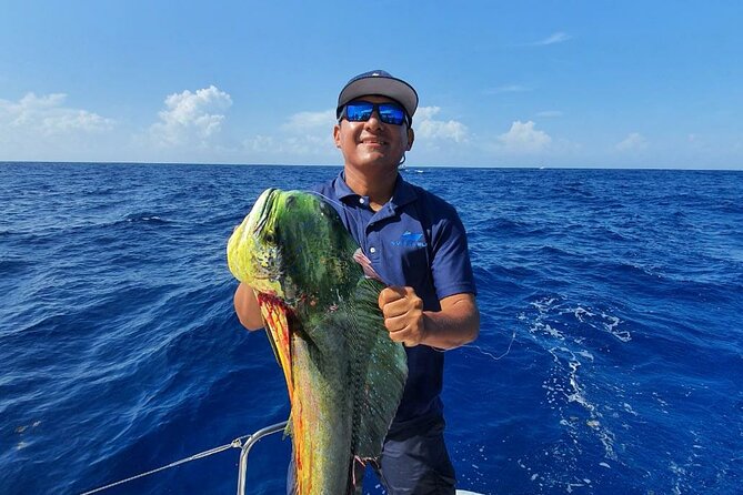 4H Luxury 44' Catamaran All-Inclusive in Tulum & Playa del Carmen - Who Will Get the Most from This Boat Day