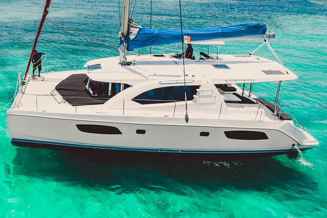 5H Private 44' Catamaran All-Inclusive - Tulum & Playa del Carmen - La Bocana turns lunch into a swim stop