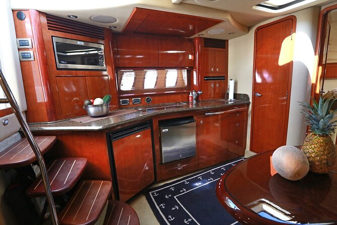 5H Private Lux 40' Yacht All Inclusive - Tulum & Playa del Carmen - Setting out from Puerto Aventuras