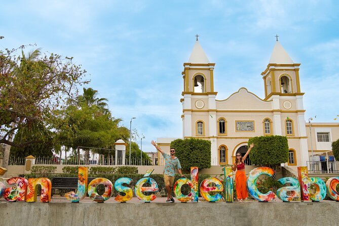 6-Hour Guided City and Cruise Tour of Los Cabos with Lunch - A handmade-tortilla lunch