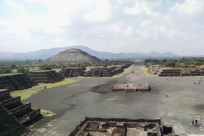 6-Night Best of Central Mexico Tour: Teotihuacan Pyramids, Taxco, Cuernavaca and Puebla from Mexico City - Day 6: Huejotzingo, Puebla, and Cholula