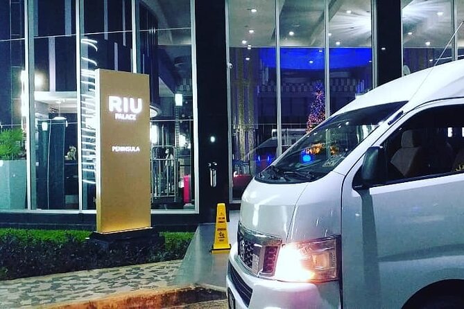 Airport Transfers to Playa del Carmen - Private van (ROUND TRIP) FLAT RATE - Child seats and special requests