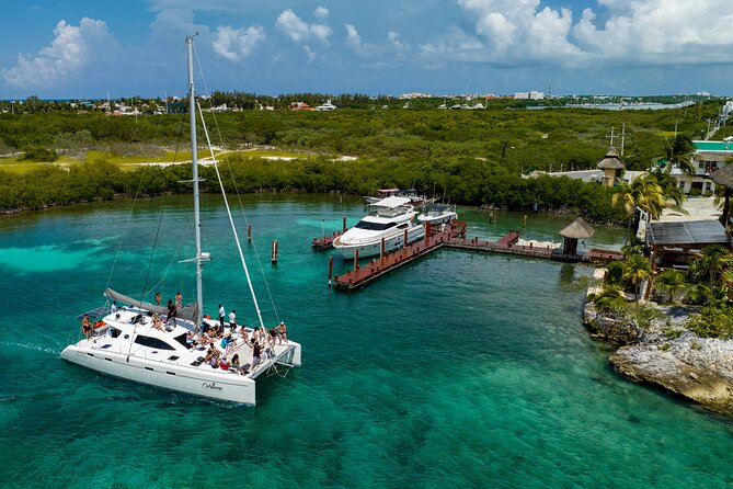 All Inclusive Isla Mujeres Catamaran - Playa Norte and the Island Beach Club