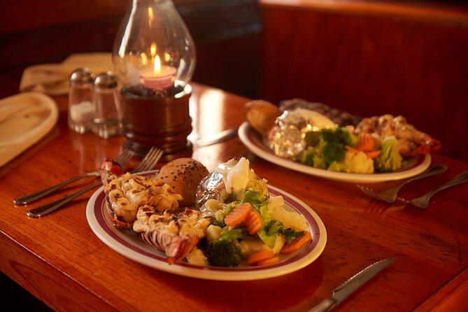 Amazing Romantic Dinner on a Spanish Galeon with Saxophone Music - Saxophone music and the romantic program
