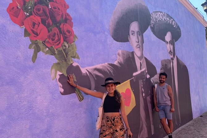Art walk & Cacao delight - Who will enjoy this Oaxaca experience most?