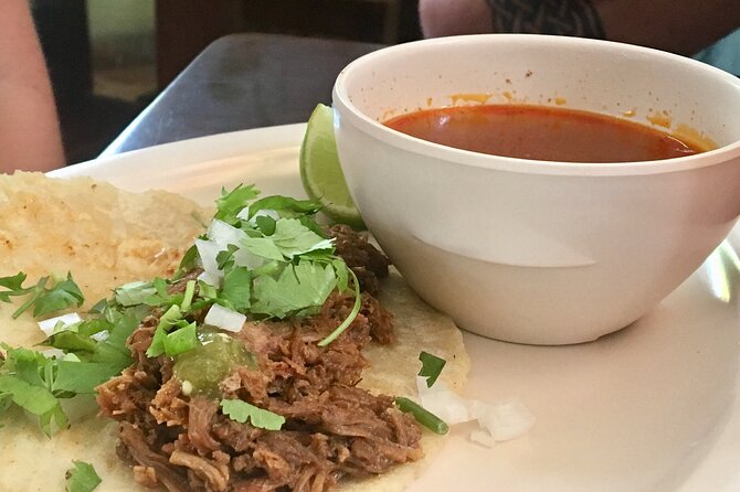AvoCabo Food Tour - What the guides add to the evening