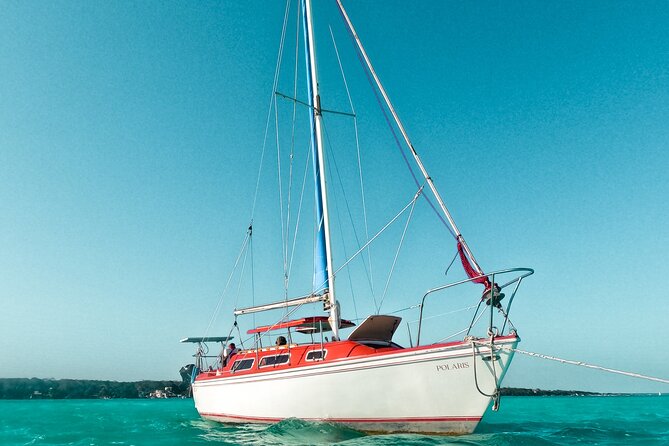 Bacalar: 4hr Private Sailing Tour with Guacamole & Drinks - Seeing the depth at Cenote Negro