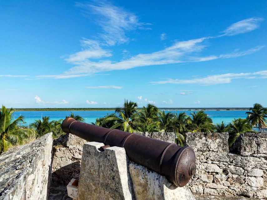 Bacalar: Lagoon, Pirate Canal, Stromatolite Day Trip w/Lunch - San Felipe Fort gives the day a historical finish