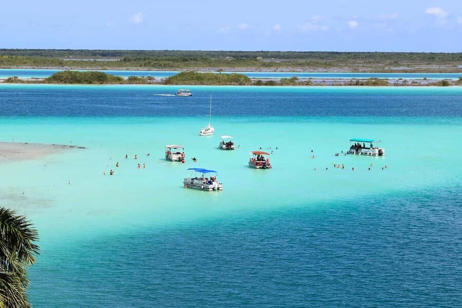 Bacalar: Lagoon, Pirate Canal, Stromatolite Day Trip w/Lunch - The speedboat ride across the Lagoon of Seven Colors