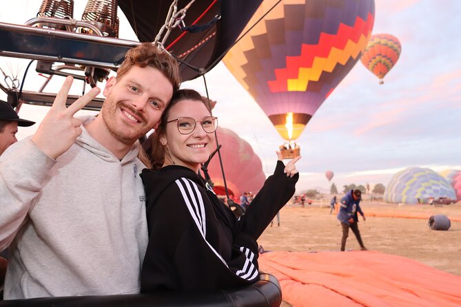Balloon Flight and Tour in Teotihuacán from Mexico City - Coffee, cookies, and the balloon launch