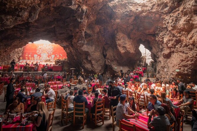 Balloon Flight + Cave Breakfast + Pick Up from CDMX or We Fly - Why the sunrise balloon flight is worth the early alarm