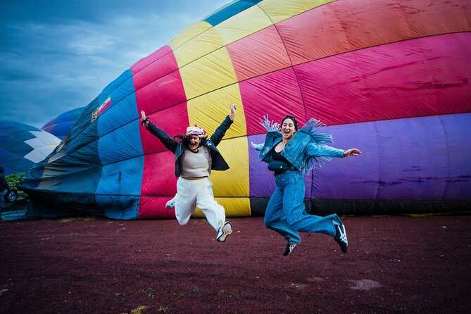 Balloon Flight with Breakfast in a Natural Cave and Transportation from CDMX - Who should book this morning?