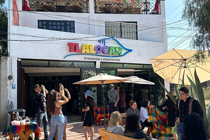 Balloon Flight with Breakfast in a Natural Cave and Transportation from CDMX - The small rituals after landing