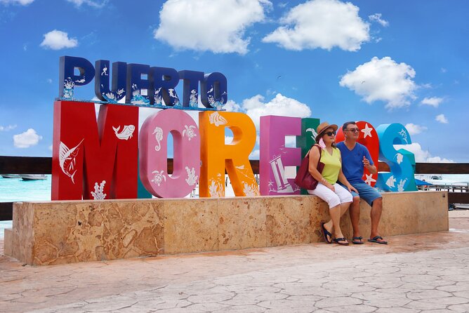 Beachside Tacos & Town Tour with Tequila Tasting From Cancun - Guides, group size, and the feel of the day