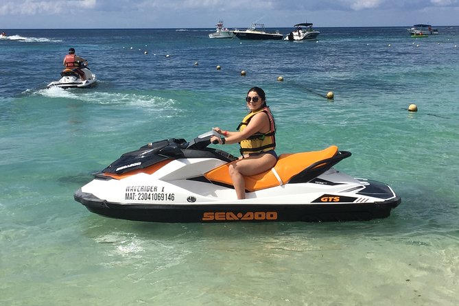 Best Jet Ski Cozumel + Locker - The 4,000-meter riding zone