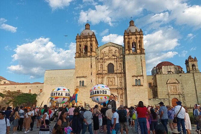 Bicycle Tour through Oaxaca learning about its Urban Art and History - Santo Domingo, Oaxaca’s grand architectural finish