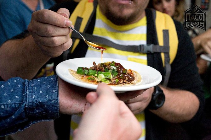 Bike to taste the world's best tacos - Mexico City - The first tacos: start simple, then build