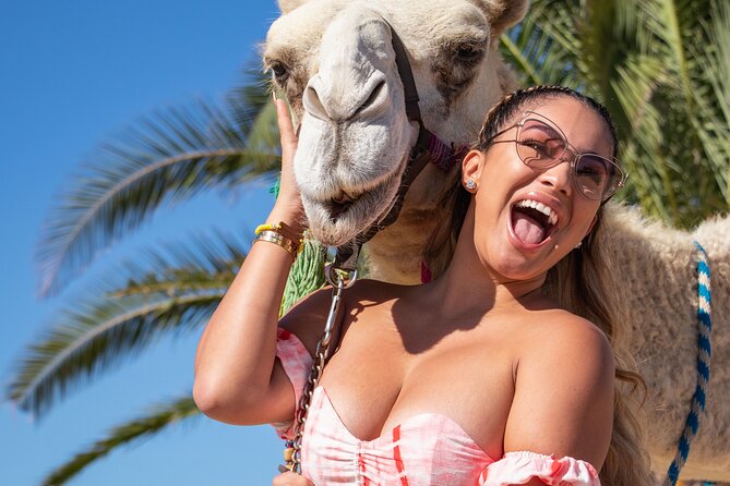Boat Ride to the Arch and Beach Camel Ride in Cabo San Lucas - Who will enjoy this Cabo combination tour