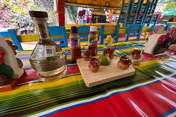 Boat tour in Mexico City with Live Guide with Food and Drinks - Getting to Canal 237 from central Mexico City
