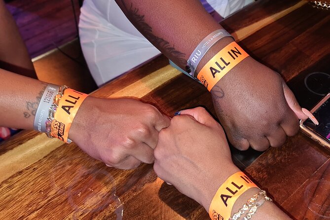 Cabo Bar Crawl - The BEST Bar and Clubs in Cabo - Cabo Shots and the final run of the night