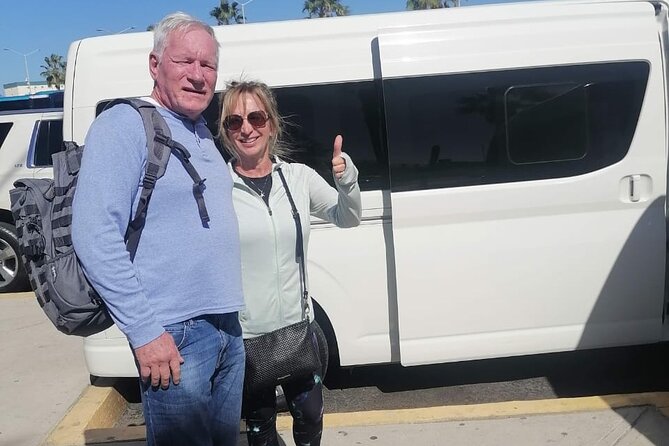 Cabo San Lucas Airport Transportation, Private Round Trip - A private ride from the airport to your hotel