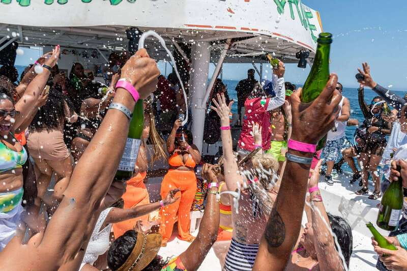 Cabo San Lucas: Hip Hop Boat Party with Unlimited Drinks - The party starts before the boat leaves