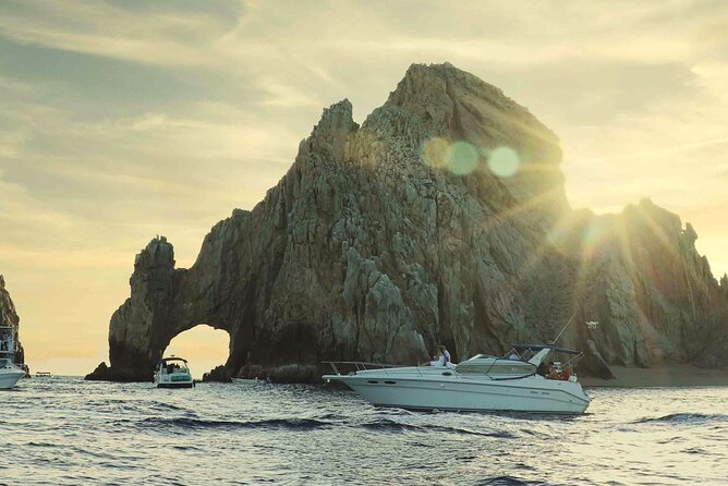 Cabo San Lucas Private Yacht Cruise with Open Bar - The Arch, Lovers Beach, and Divorce Beach
