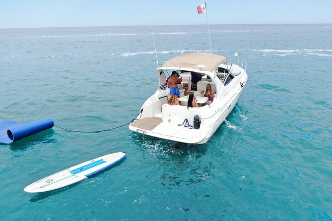 Cabo San Lucas Yacht Rental all inclusive - El Arco and the sea lions in the first 30 minutes