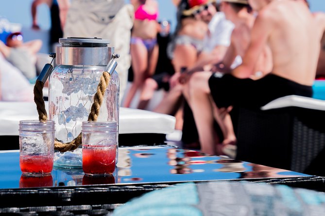Cabo Sunset Dinner Cruise with Live Music & Open Bar on Cabo Wave - Who will enjoy Cabo Wave most?