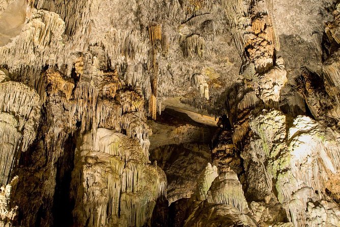 Cacahuamilpa Caves and Taxco: Private & Small Groups From Mexico City - What the guides add to the day