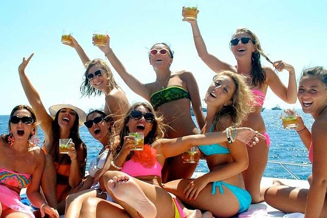 Cancun Adults Only Party Cruise to Isla Mujeres with Open Bar - The return sailing and final party