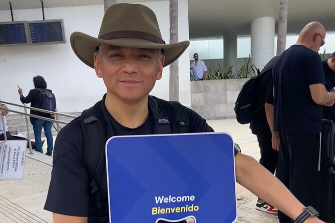 Cancun Airport One Way or Roundtrip Private Transfer - The roughly 30-minute ride to Cancun Hotel Zone or downtown