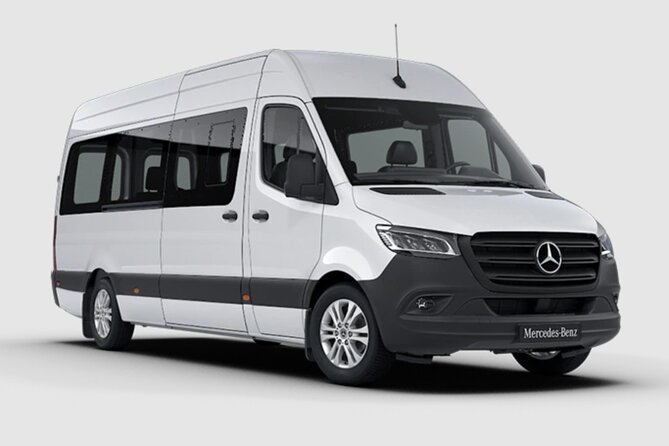 Cancun Airport: Shuttle Cancun or Playa del Carmen Hotels - Arriving at Cancun Airport with a named driver
