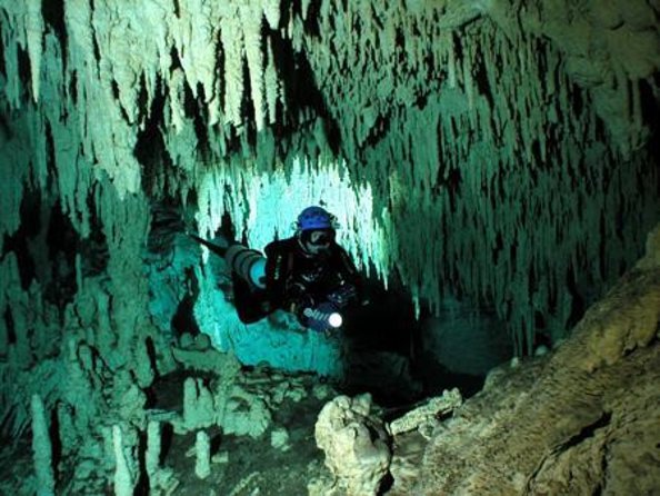 Cancun Cenote Tour: Snorkeling, Rappelling and Ziplining - Sac Actun: the reason to make the trip